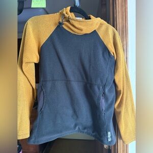 Melanzana Gray Textured Pullover